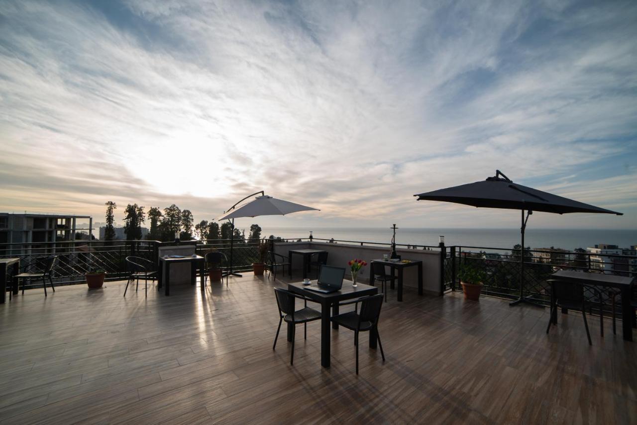 Green Yard Hotel Batumi Eksteriør billede